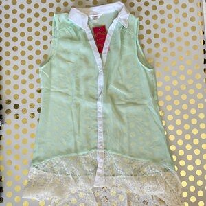 Candie's Mint Green Blouse with White Trim